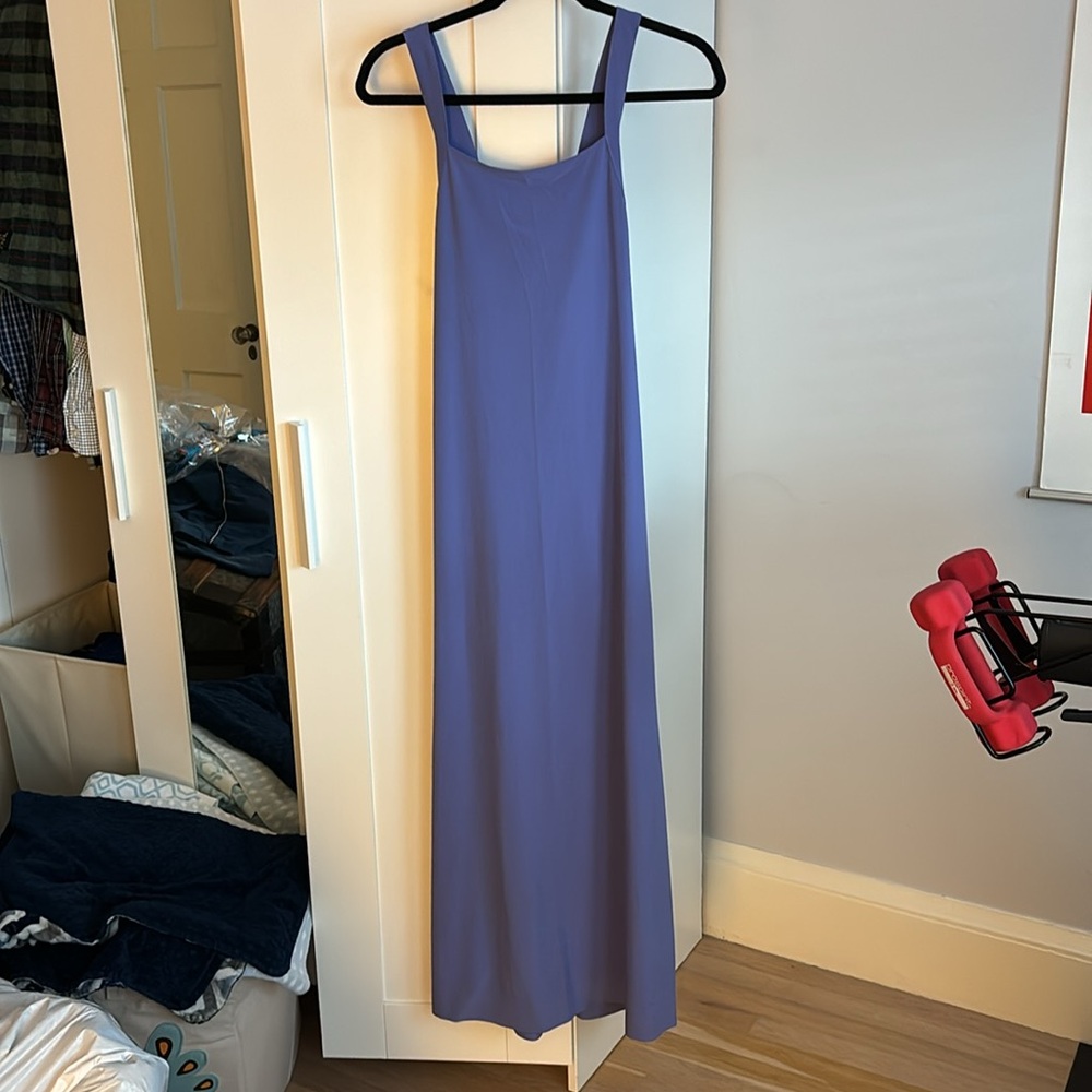 WORN ONCE Athleta cross-back maxi dress